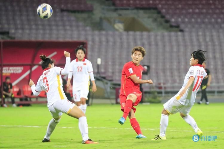 上半场补时2分钟，切尔西1-1水晶宫。